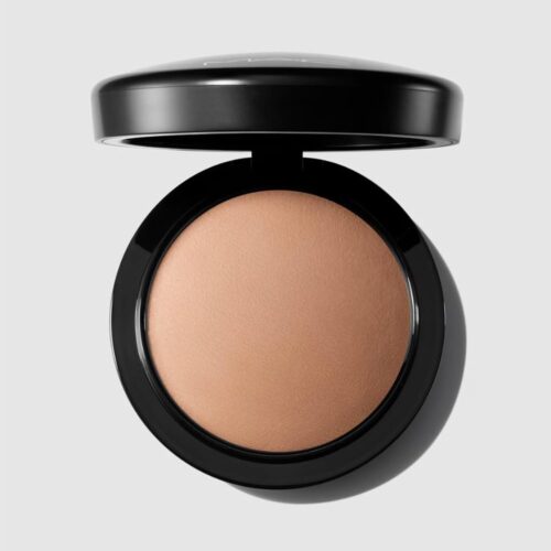 MAC Mineralize Skinfinish/Natural - Medium Dark - Image 2